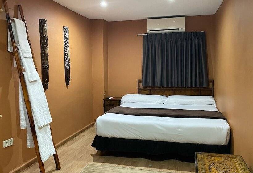 اتاق استاندارد با سرویس بهداشتی مشترک, Casual Civilizaciones Valencia