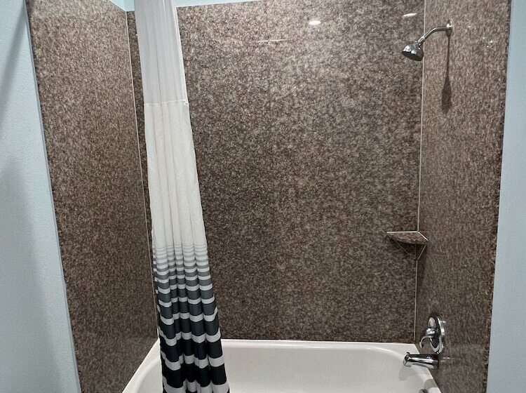 חדר סטנדרט שתי מיטות זוגיות, Americas Best Value Inn Sulphur