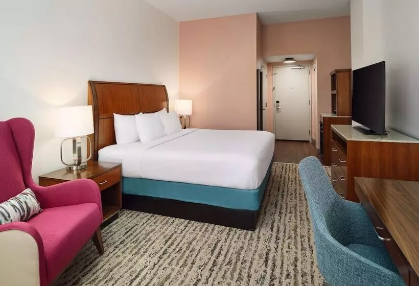 身障者適用スタンダードルーム, Hilton Garden Inn Atlanta Midtown