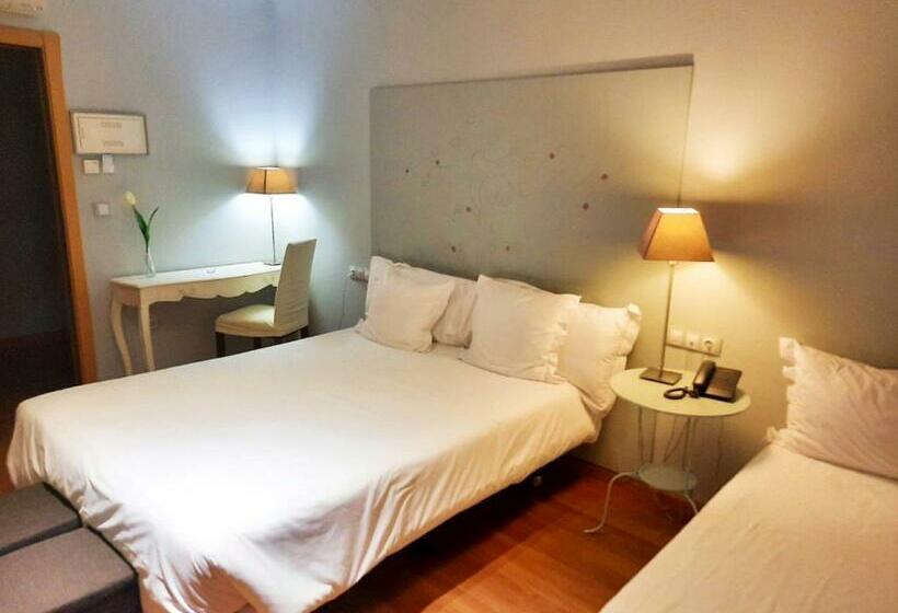 Номер Стандарт Трехместный, Santana Hotel Restaurante