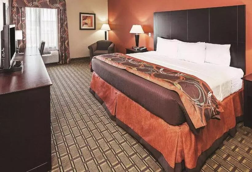 キングサイズベッドのデラックスルーム, La Quinta By Wyndham Mcalester