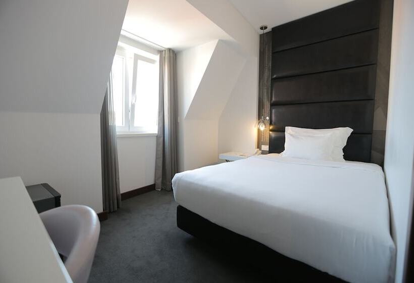 اتاق عادی, Lisboa Carmo