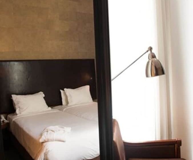 اتاق راحتی, Lisboa Carmo