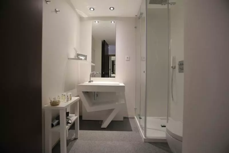 اتاق راحتی, Lisboa Carmo
