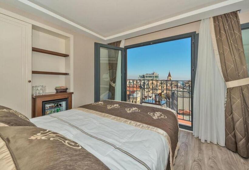 스탠다드 룸, The Pera Hill