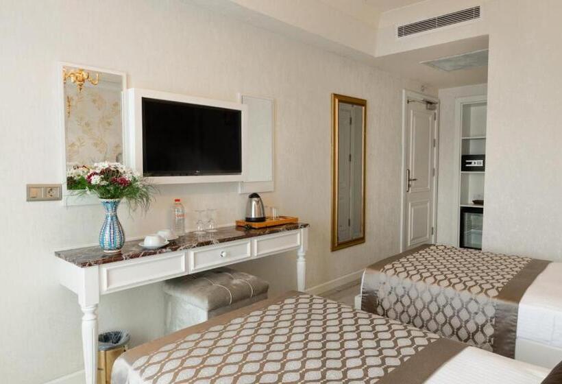 스탠다드 룸, The Pera Hill