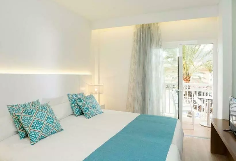سوییت با چشم‌انداز استخر, Mar Hotels Playa Mar & Spa