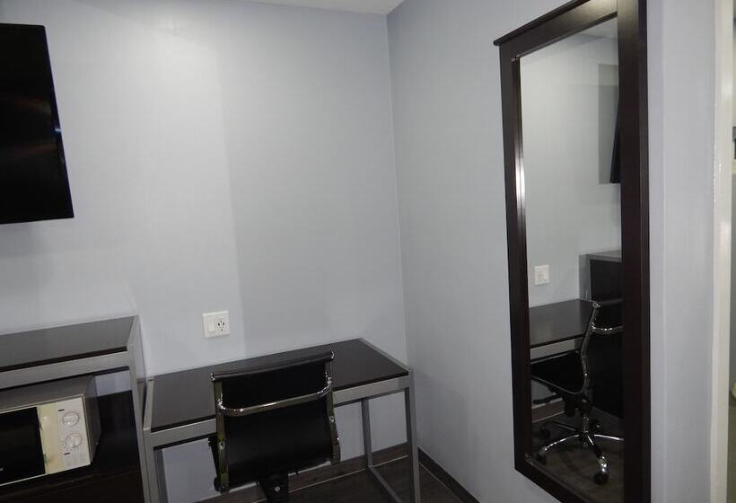 Номер Стандарт, Executive Inn Fort Stockton