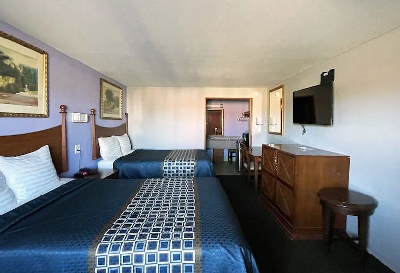 Номер Стандарт 2 Двуспальные Кровати, Royal Inn Linden