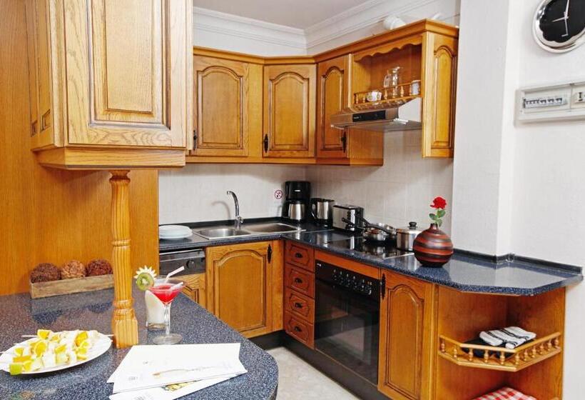 海の見える1ベッドルームアパートメント, Royal Sun Resort