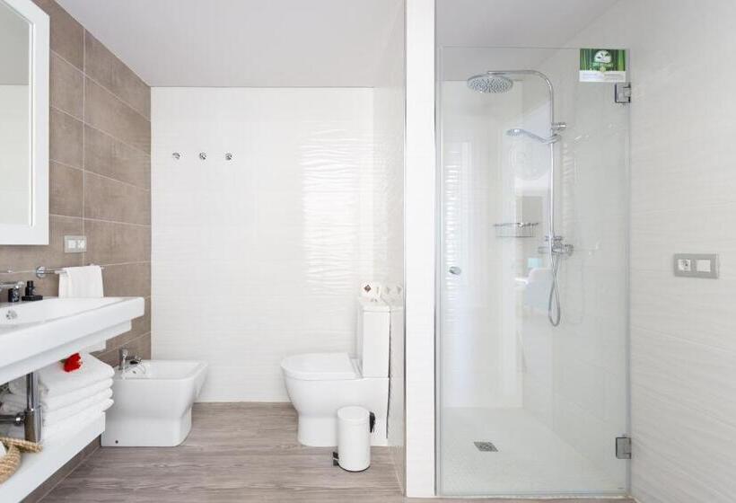 オーシャンビューの1ベッドルームデラックスアパート, Royal Sun Resort