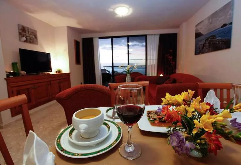 آپارتمان 1 خوابه, Royal Sun Resort