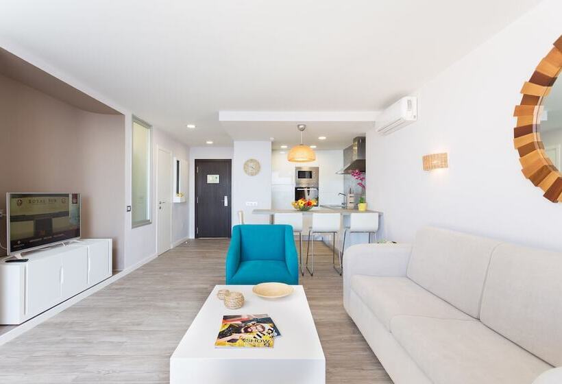 オーシャンビューの1ベッドルームデラックスアパート, Royal Sun Resort