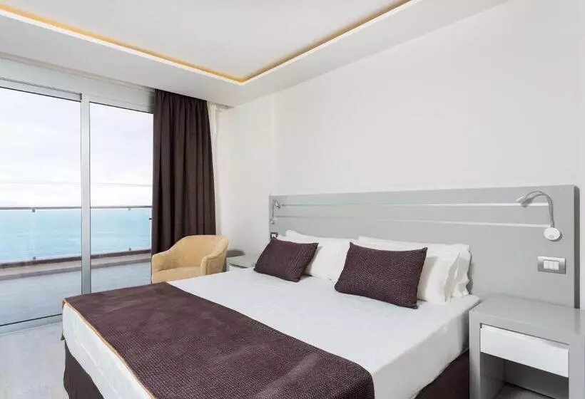 3 Bedroom Deluxe Apartment Sea View, Royal Sun Resort