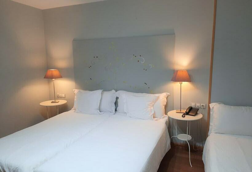 Номер Стандарт Трехместный, Santana Hotel Restaurante