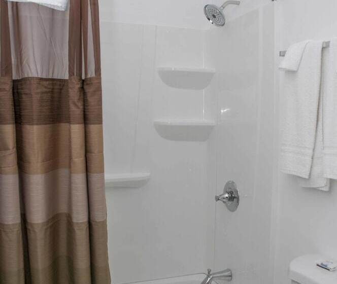 Номер Стандарт 2 Двуспальные Кровати, Travelier Motel   Macon