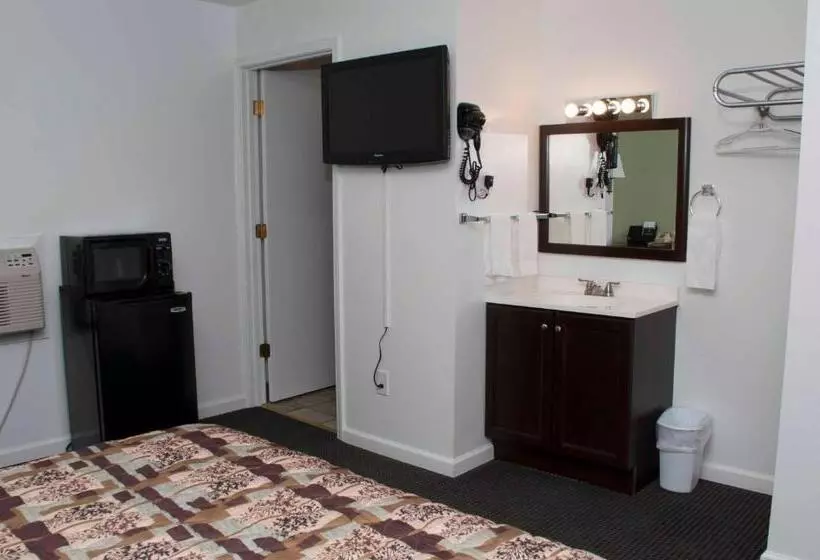 スタンダードルーム, Travelier Motel   Macon
