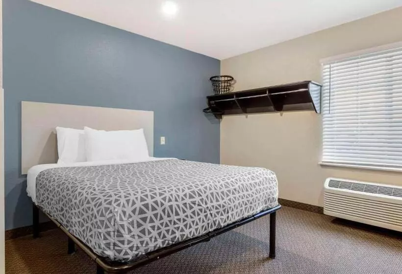 スタンダードルーム, Woodspring Suites Raleigh Garner