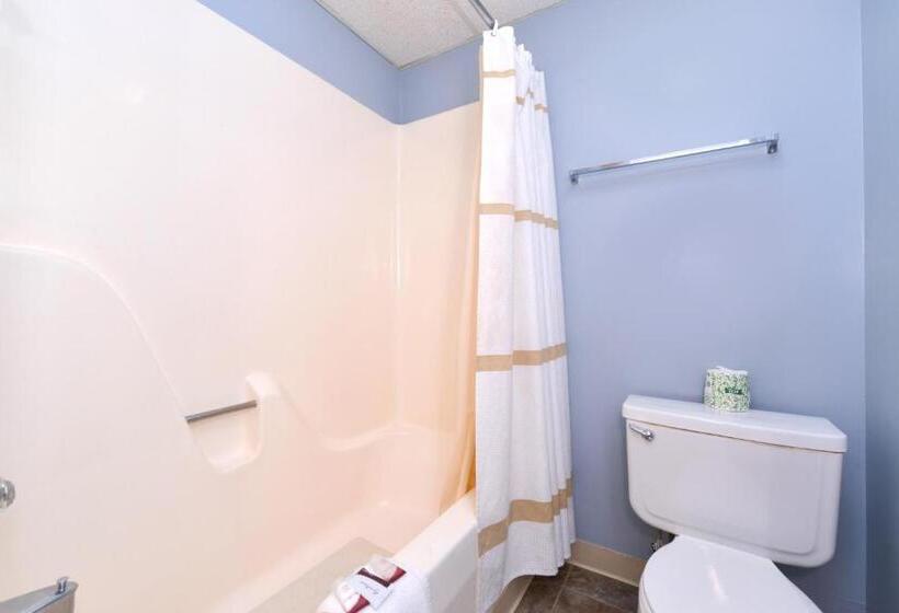 غرفة قياسية سرير كينج, Americas Best Value Inn & Suites Branson   Near The Strip