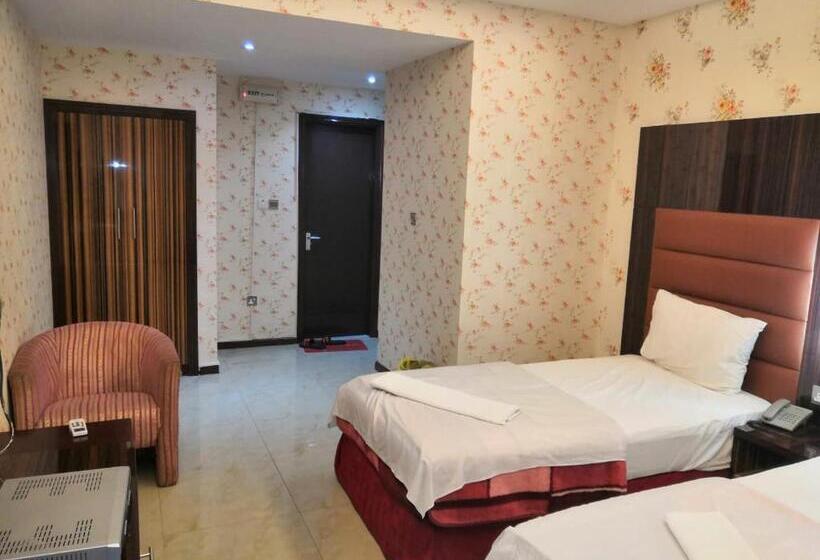 标准三人间, Burj Nahar Hotel L.l.c