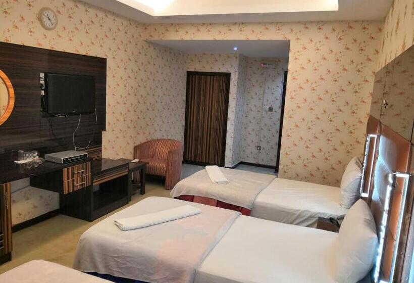 标准三人间, Burj Nahar Hotel L.l.c