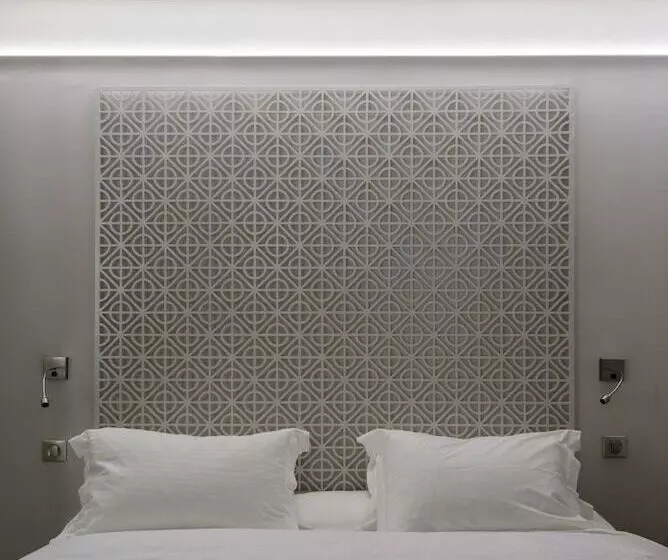 スタンダードルーム, Coco Mat Hotel Nafsika