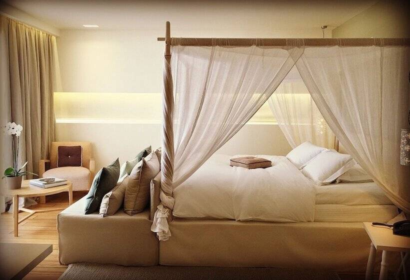 스위트, Coco Mat Hotel Nafsika