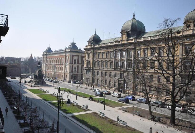 スタンダードルーム, Matejko