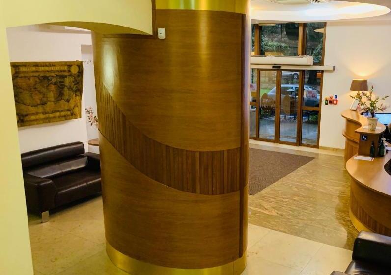 スイート, Matejko