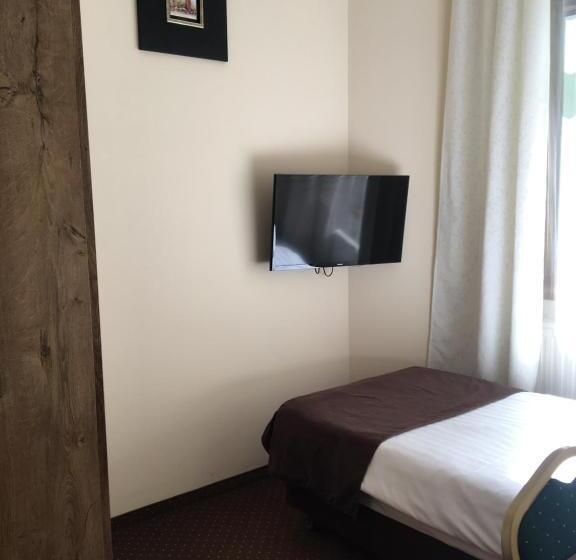 シングルベーシックルーム, Matejko