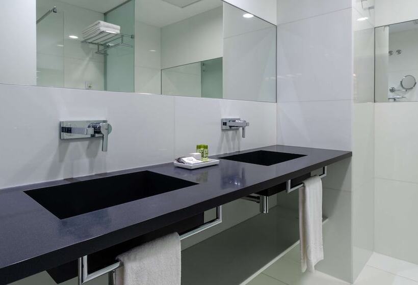 スーペリアールーム, Olissippo Saldanha