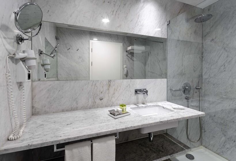 スーペリアールーム, Olissippo Saldanha