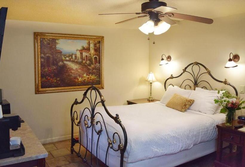 Номер Стандарт, Silverton Inn & Suites