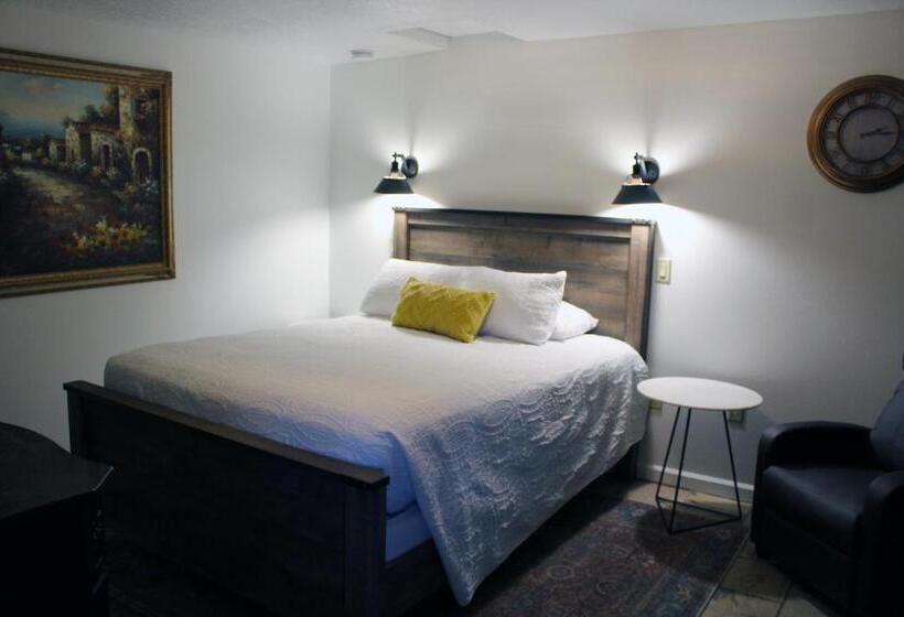 Номер Стандарт, Silverton Inn & Suites