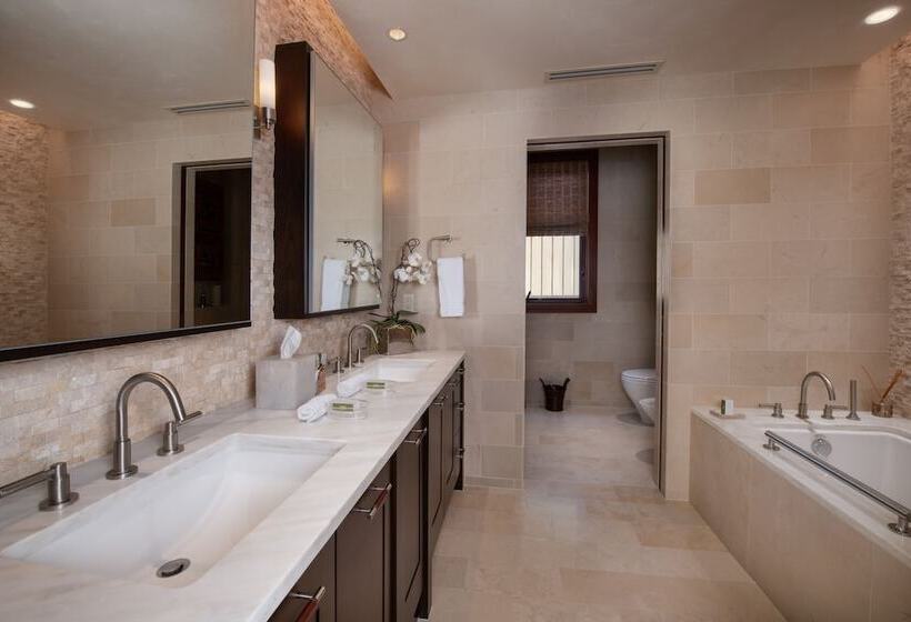 דירת פרמיום 3 חדרי שינה, Solaris Residences