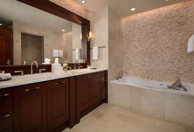 דירת פרמיום 3 חדרי שינה, Solaris Residences