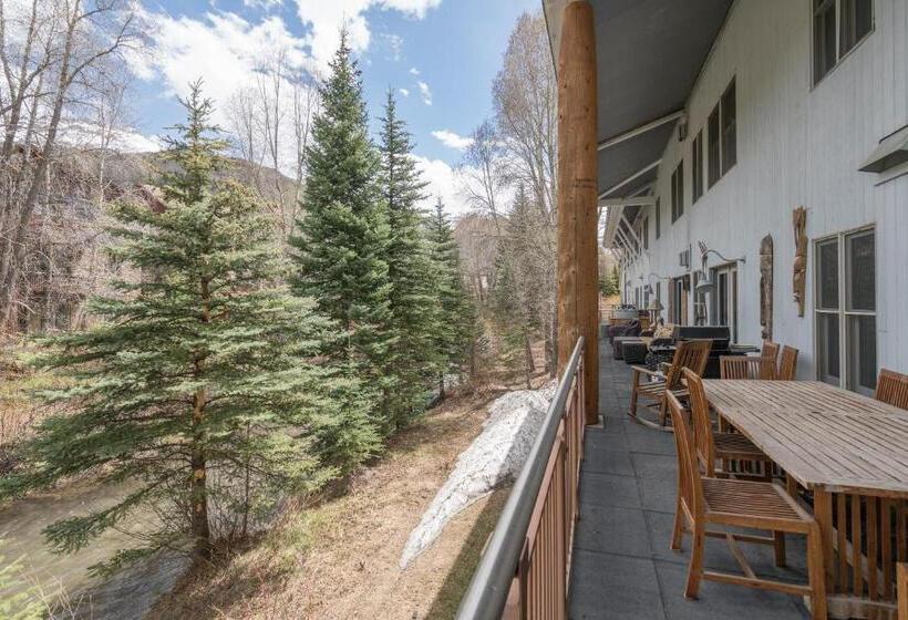 شقة غرفتين, The Auberge Residences At Element 52