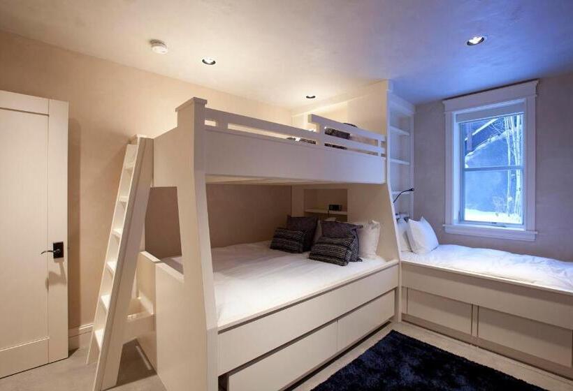 דירת 5 חדרי שינה, The Auberge Residences At Element 52