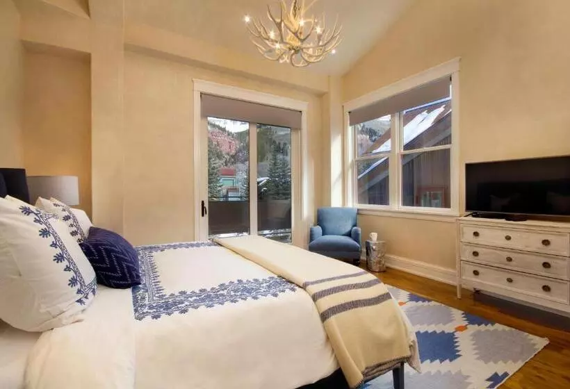 １ベッドルームアパートメント, The Auberge Residences At Element 52