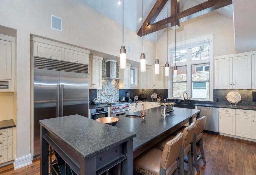 شقة سوبريور غرفة واحدة, The Auberge Residences At Element 52