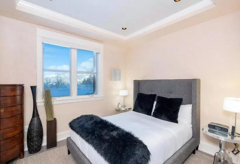 バルコニー付き１ベッドルームアパートメント, The Auberge Residences At Element 52