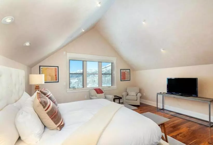 バルコニー付き１ベッドルームアパートメント, The Auberge Residences At Element 52