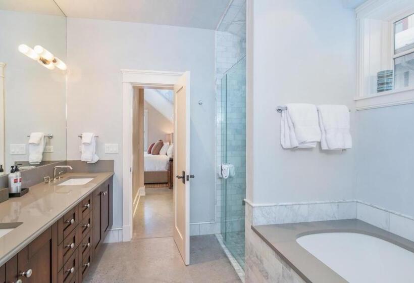 شقة غرفة نوم واحدة مزودة بشُرفة, The Auberge Residences At Element 52