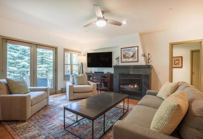 شقة غرفتين, The Auberge Residences At Element 52