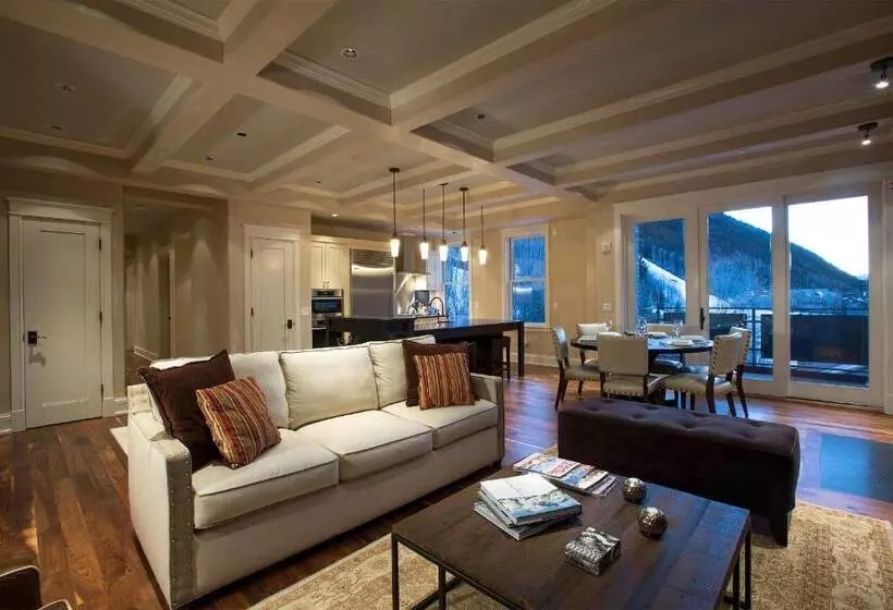 ３ベッドルームアパートメント, The Auberge Residences At Element 52