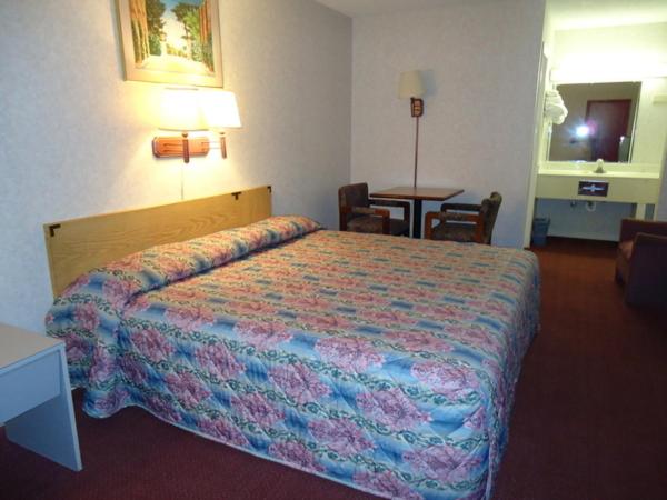 غرفة قياسية سرير كينج, Welborn Motel Hamptonville