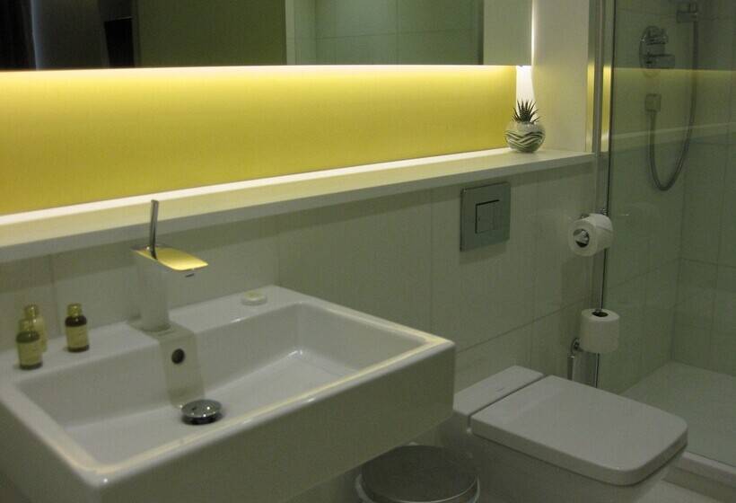 Семейное Студио, Axiom Park