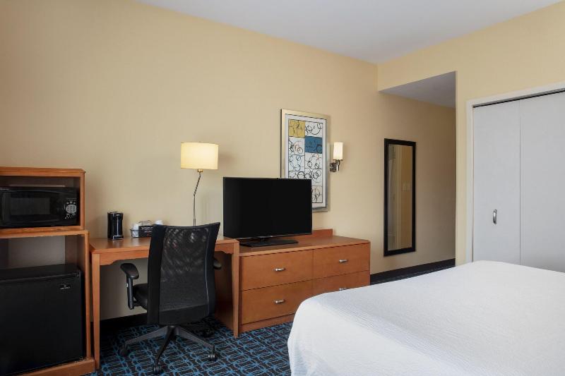 غرفة قياسية سرير كينج, Fairfield Inn And Suites By Marriott Augusta