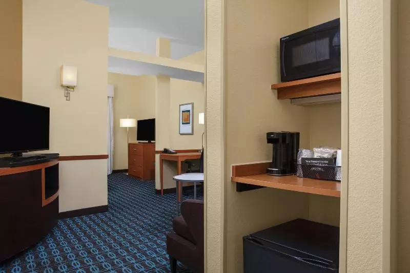 キングサイドベッドのスタンダードワンルーム, Fairfield Inn And Suites By Marriott Augusta