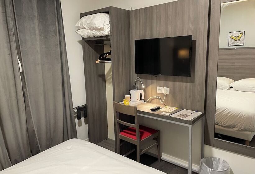 اتاق استاندارد یک نفره, Huni Hôtel